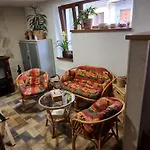 235 - 3 Appartement *