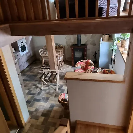 Apartment 235 - 3 *